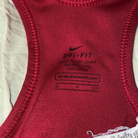 Nike sports bra - Picture 3 of 3